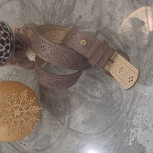 STEVE MADDEN WOMEN'S PERFORATED BROWN VEGAN LEATHER BELT